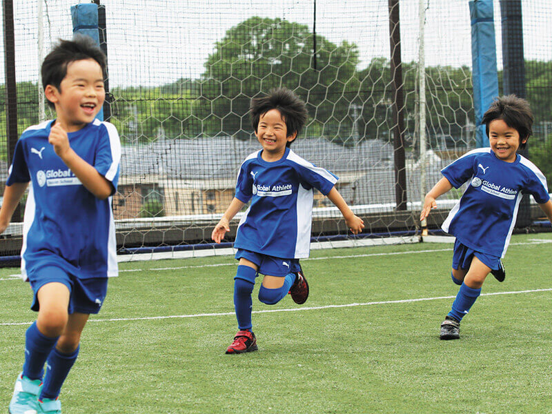 英語サッカースクールのグローバルアスリート | サッカーを通じて英語を学ぶ
